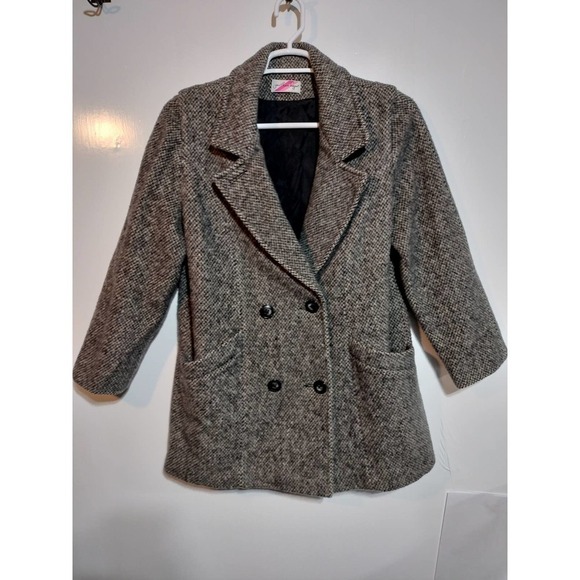 Jonathan Logan 100% Pure Wool Woman's coat size Medium/Large - Picture 1 of 9